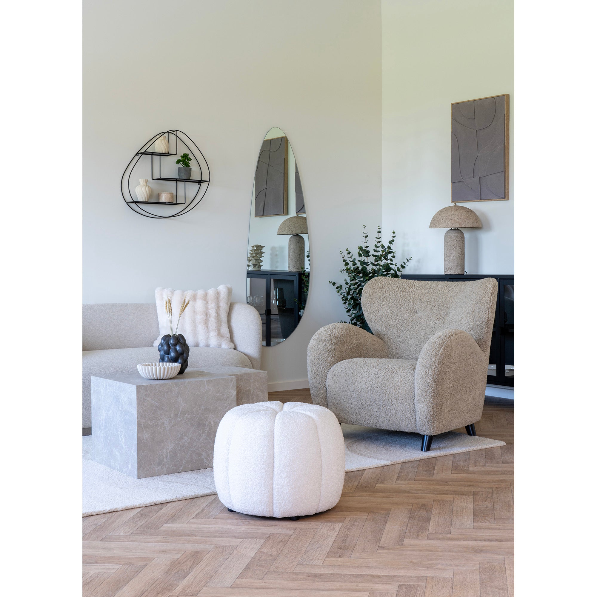 ASTLEY BORDLAMPE
